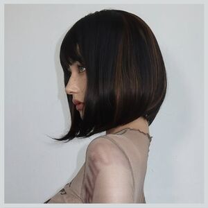 Black highlights brown Bob Real Hair Wigs Short Straight with Bangs Human Hair